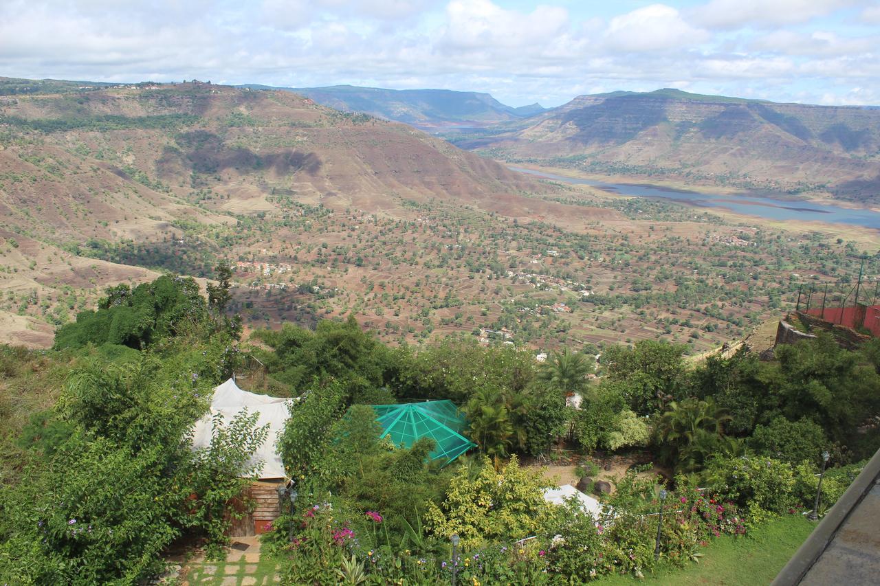 Ravine Hotel Panchgani Extérieur photo